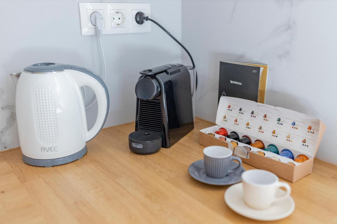 Honeybee Apartment 아테네 외부 사진